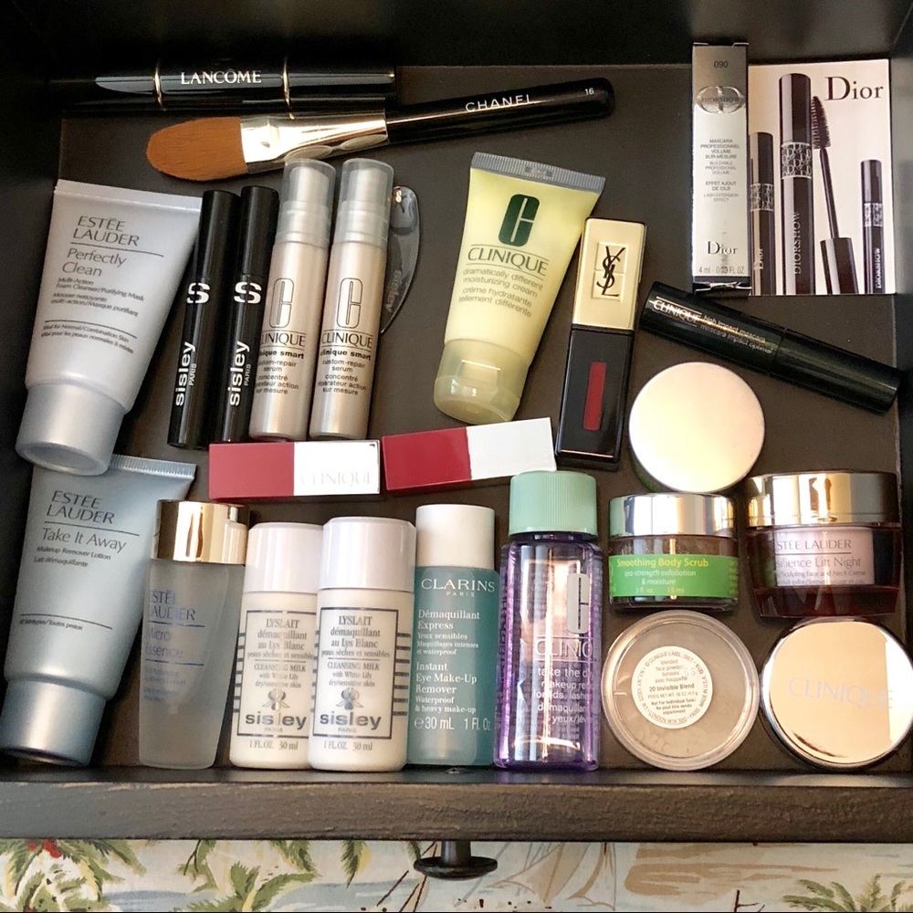 Makeup & Facial Products Bundles + FREE Jewelry!